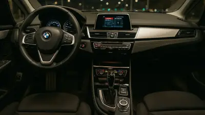 BMW 218d - Image 3