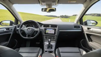 Volkswagen Golf - Image 3