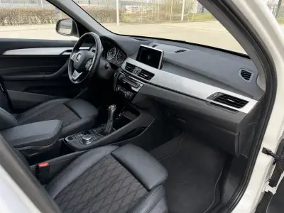 BMW X1 xDrive25i - Image 7
