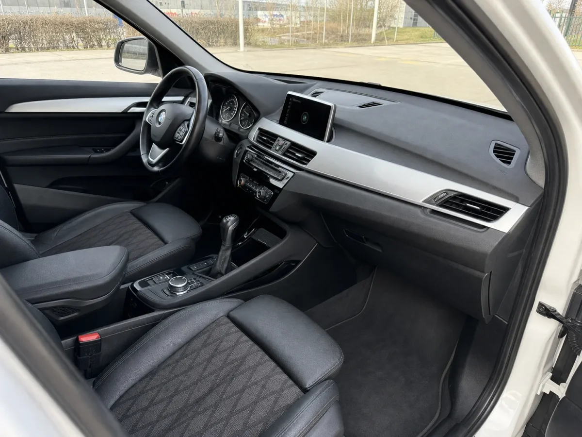 BMW X1 xDrive25i - 7/7